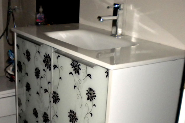 Έπιπλα Μπάνιου